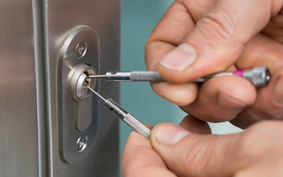 ouvrir une porte claquée Paris 12